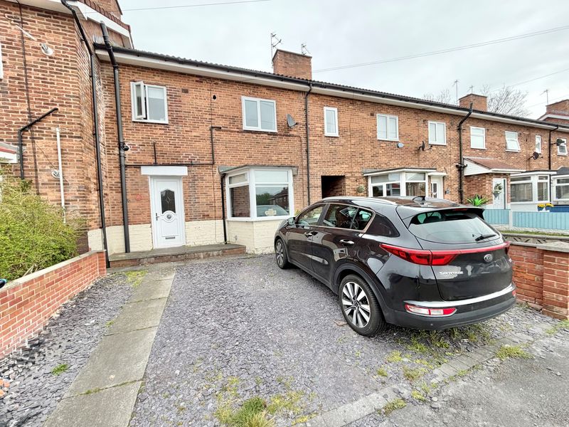 Pound Road Little Sutton